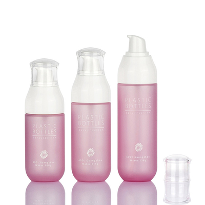 贅沢なピンクのSkincareの化粧品の包装は表面クリームのローションのびん138mlを置きます