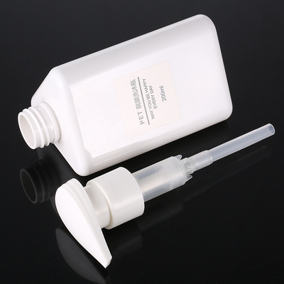 卸し売り100ml 200ml 300mlの三角形の形はプラスチック ペット ローションの容器の黒空気のないポンプ500mlシャンプーのびんをリサイクルする