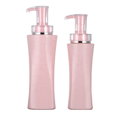 卸し売り350ml 500mlの贅沢なピンクの正方形の空気のない詰め替え式のシャワーのゲルの空ポンプはボディ ローションの容器をびん詰めにする