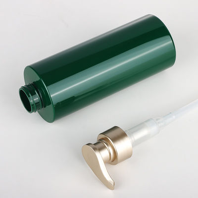 贅沢な16oz緑の円形のKylieの皮のゆとりボディHibikiの金ポンプを搭載する空500mlシャンプーおよびコンディショナーのびん